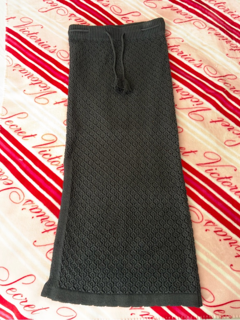 Knit Maxi Skirt with Drawstring Waist - Black